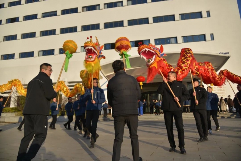 征程萬(wàn)里闊 奮進(jìn)正當(dāng)時(shí)——巨人工業(yè)園喜迎開工